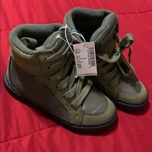 Children’s Place High Top shoes